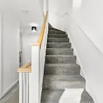 Stylish 4 Bed - Parking - Sleeps 14 Bristol